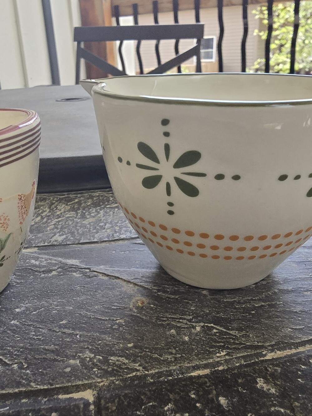 Cream Ceramic Nesting Measuring Cups with Green Floral Motif - Picture 6 of 7